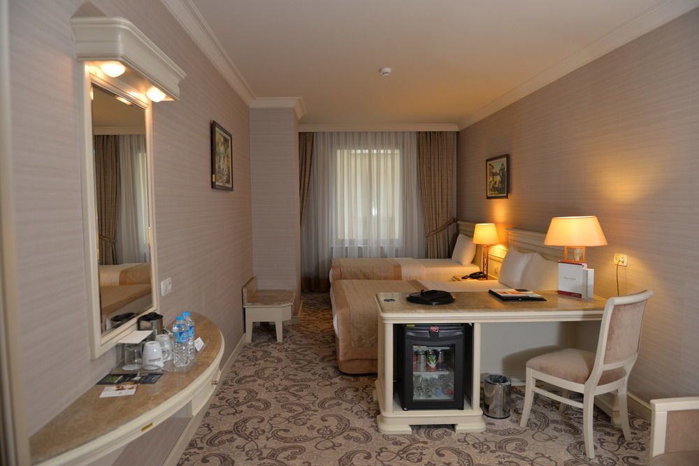 Hotel Elite World Comfy Istanbul Taksim Exterior foto